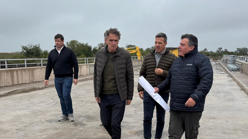 EL INTENDENTE SCIAINI RECIBIÓ LA VISITA DEL MINISTRO KATOPODIS EL INTENDENTE SCIAINI RECIBIÓ LA VISITA DEL MINISTRO KATOPODIS